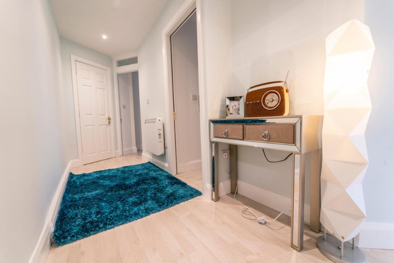 Luxurious Seaside Apartment Galway Exteriör bild