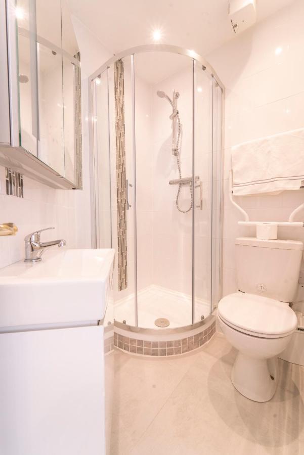 Luxurious Seaside Apartment Galway Exteriör bild
